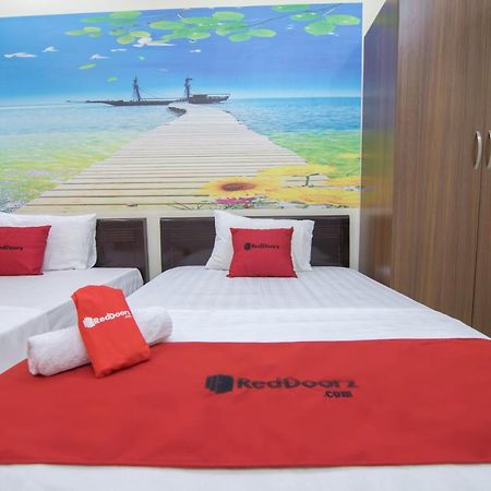 Reddoorz Near Hanoi Railway Station Zewnętrze zdjęcie