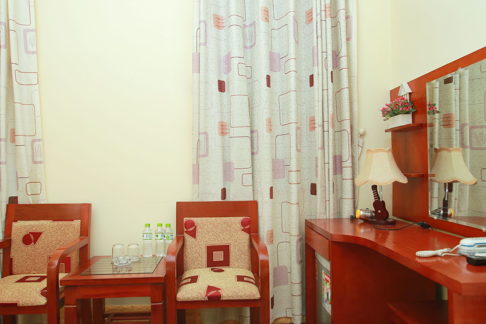 Reddoorz Near Hanoi Railway Station Zewnętrze zdjęcie